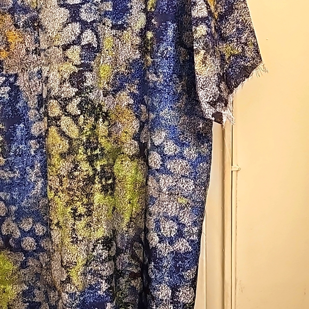 Top - Picture 4 of 4